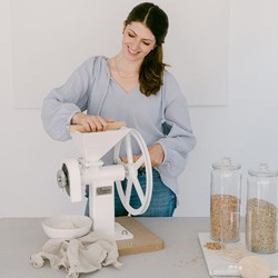 Zeige Details für Getreidemühle Handmühle Classic ohne Strom auskommen Bild von Getreidemühle Handmühle Classic ohne Strom auskommen